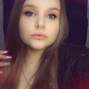 Meet your Posher, Natasha